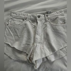 Zara Flowy white Jean short